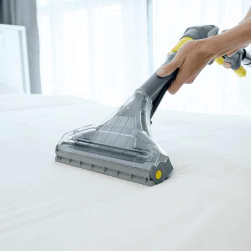 ดูดฝุ่นและทำความสะอาดที่นอน